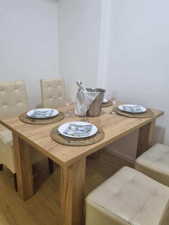 Golden Sun Skopje Apartment ภายนอก รูปภาพ
